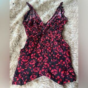 Jessica Simpson Floral Red and Black Dress